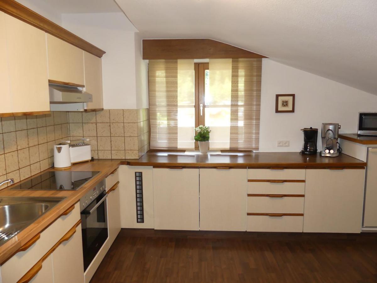 Apartment Fischer Таренц Екстериор снимка