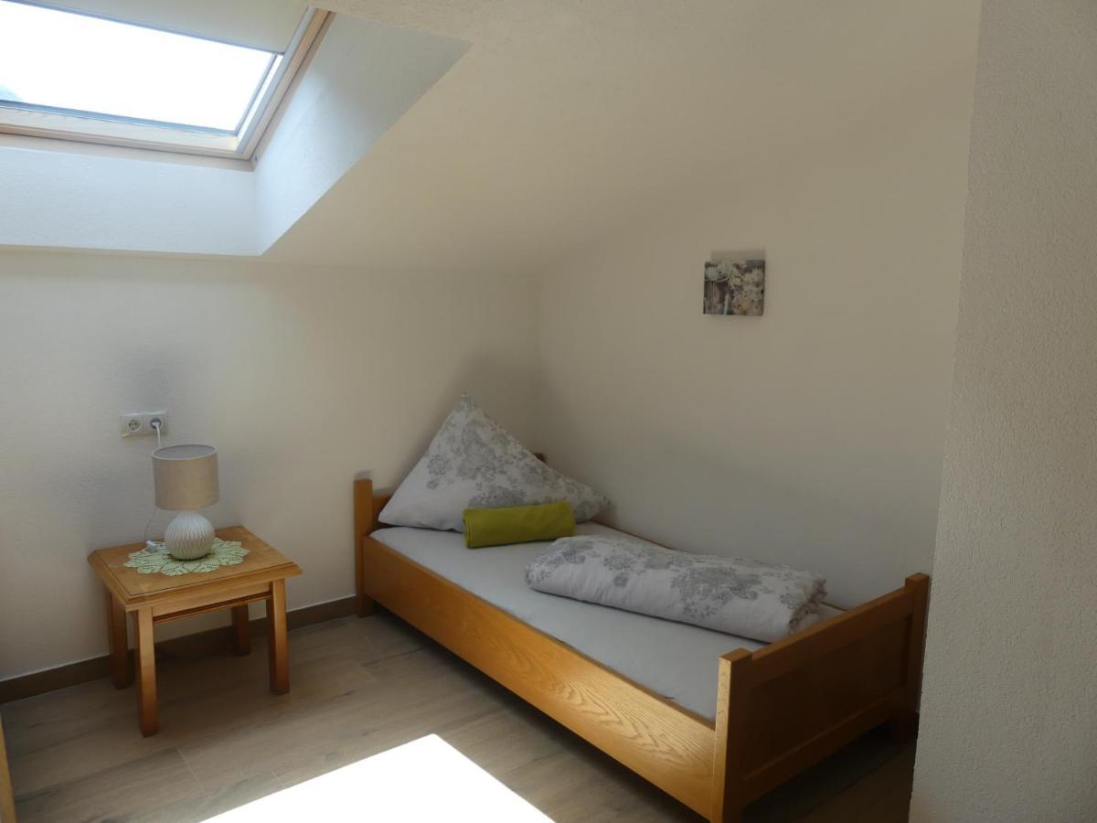 Apartment Fischer Таренц Екстериор снимка