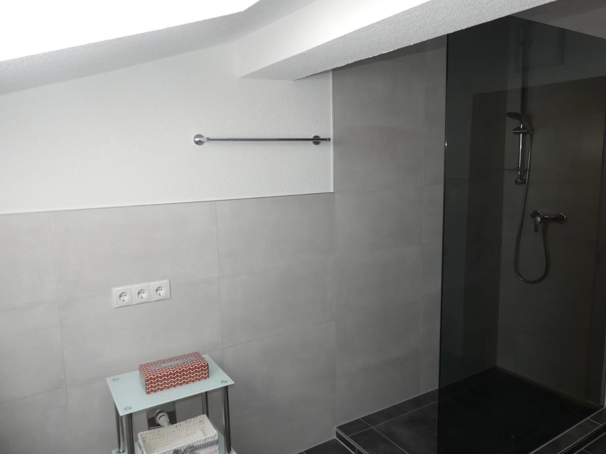 Apartment Fischer Таренц Екстериор снимка